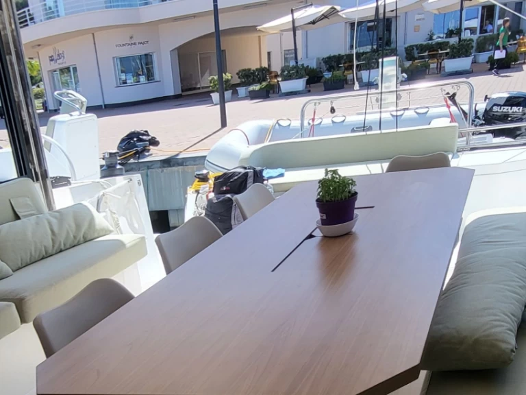 Alquiler Catamarán Bali con o sin  título de navegación