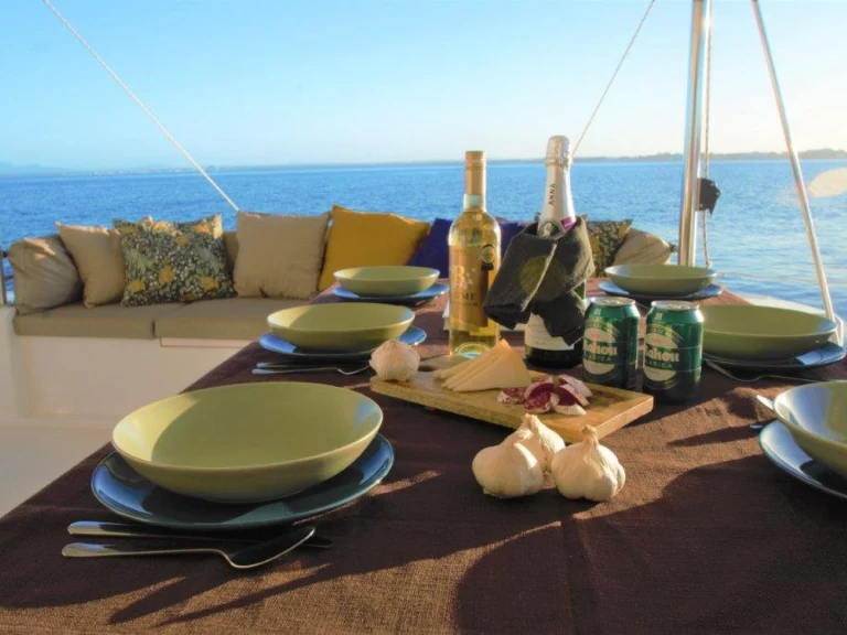 Alquiler de barcos Port Royal barato de Bali 4.5