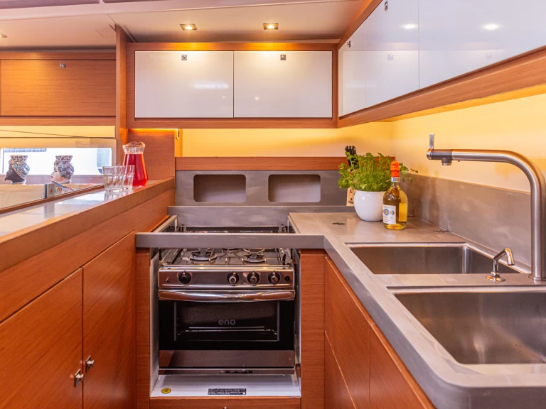 Alquiler Velero en Palermo - Dufour Dufour 530