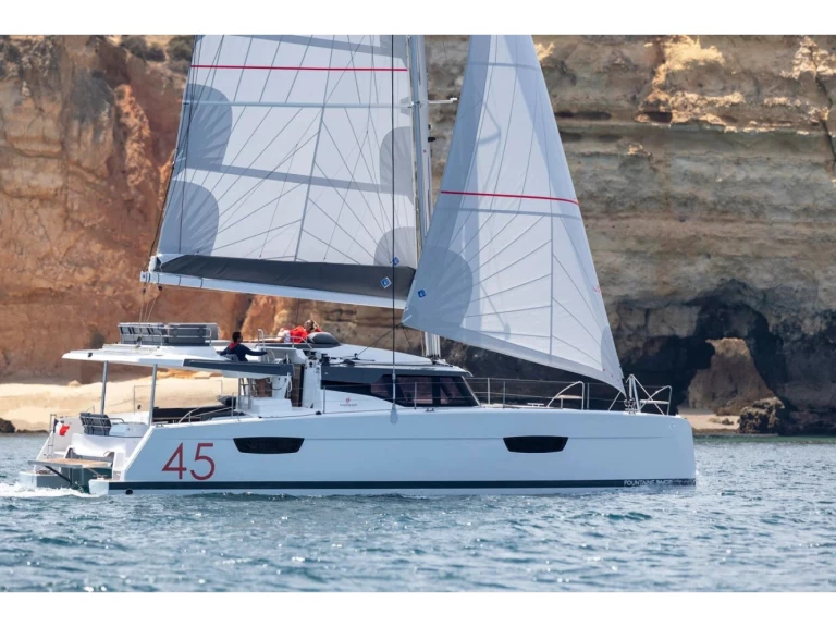 Fountaine Pajot Elba 45 de alquiler a Capo d'Orlando