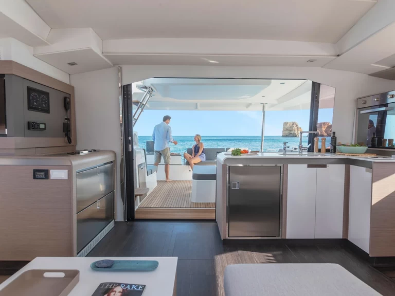 Alquiler de Fountaine Pajot Elba 45 en Capo d'Orlando