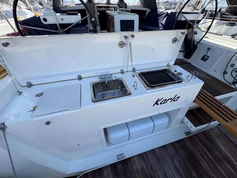 Alquiler Split - Dufour Dufour 430 en SamBoat