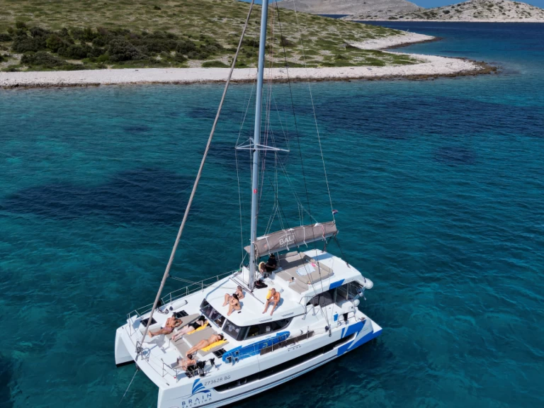 Bali Bali Catspace Voile de alquiler a Seget Donji