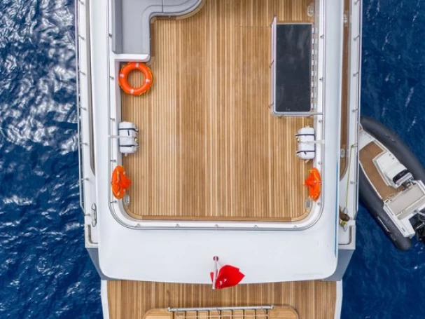 Alquiler de Yate de lujo, con o sin patrón Custom Made Gücek