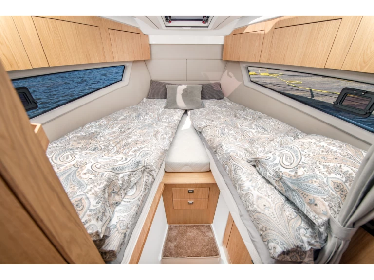 Alquiler Lancha Grandezza con o sin  título de navegación