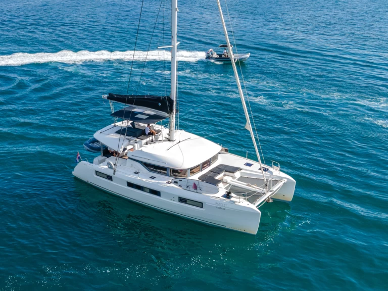 Lagoon Lagoon 50 de alquiler a Kaštela