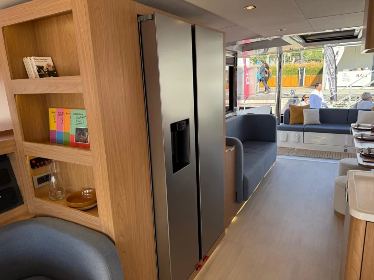 Alquiler de embarcaciones Bali Bali 5.2 6-cab enSalerno en Samboat