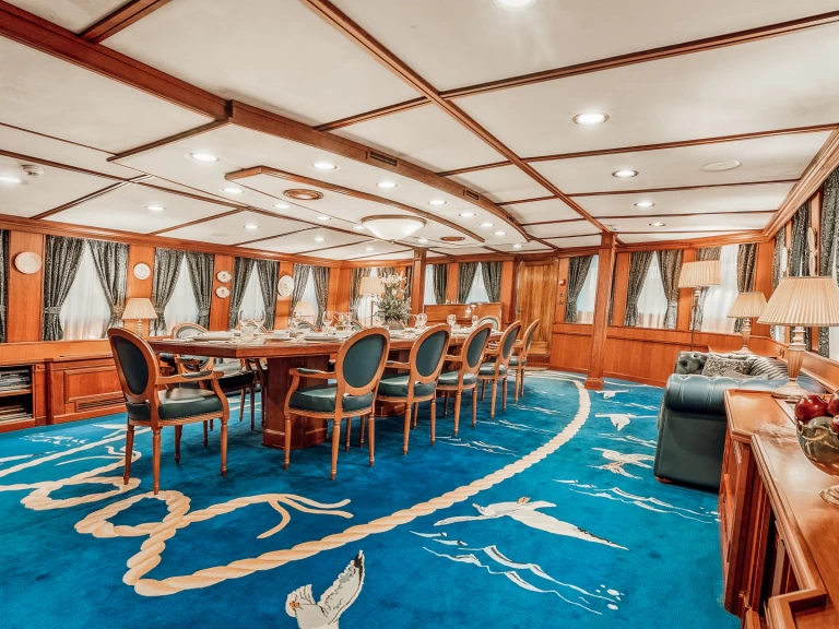 Alquiler de embarcaciones  Motoryacht Seagull 2 enSplit en Samboat