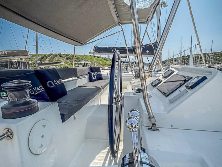 Alquiler de embarcaciones Lagoon Lagoon 450 F enPrimošten en Samboat