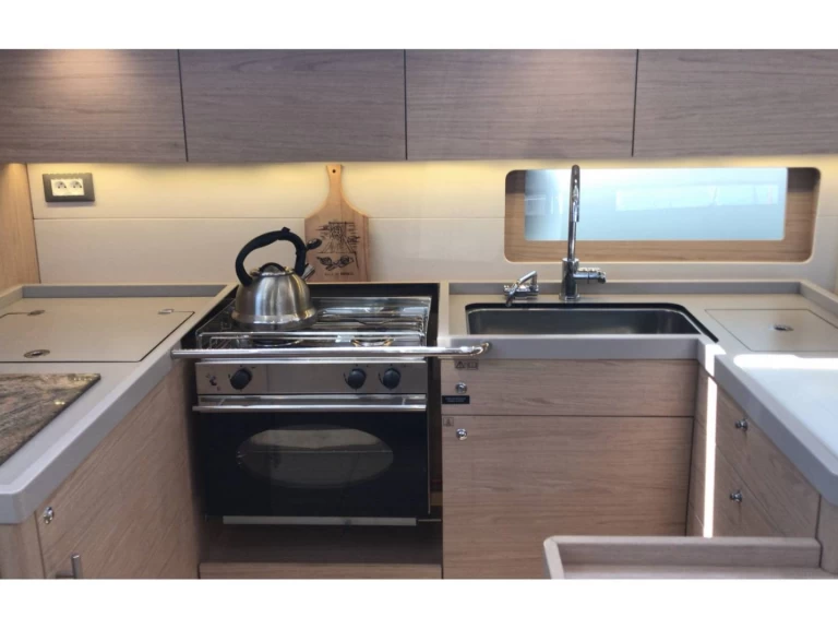 Bénéteau Oceanis 51.1 de alquiler a Lefkáda