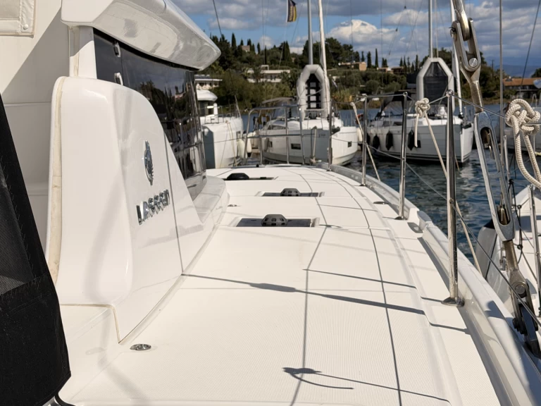 Alquiler Catamarán en Gouviá - Lagoon Lagoon 46