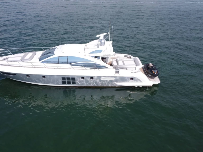 Alquiler de Azimut Azimut 62 S en Miami