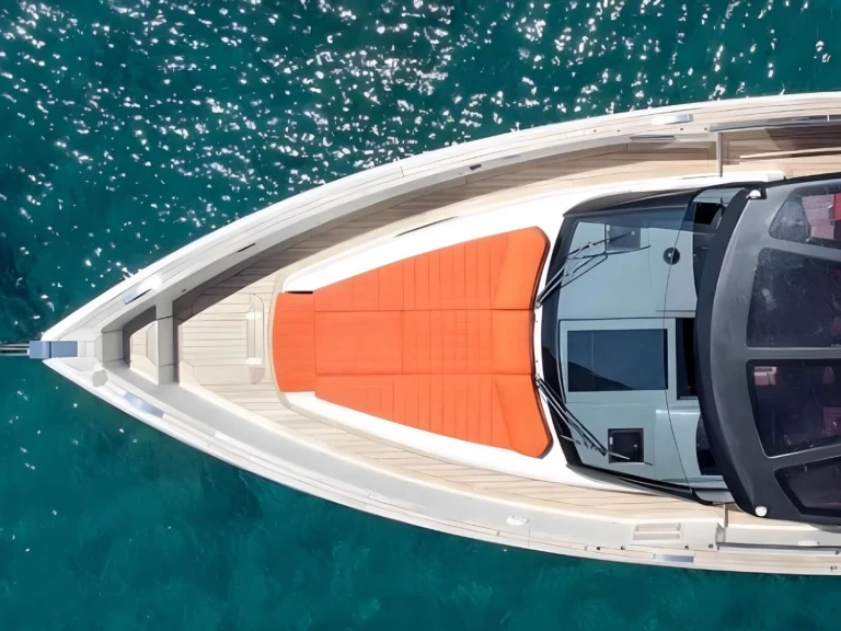 Alquiler Lancha Fjord con o sin  título de navegación