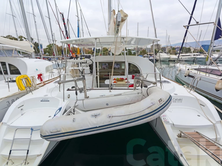 Alquiler de embarcaciones Lagoon Lagoon 380 S2 enLávrio en Samboat