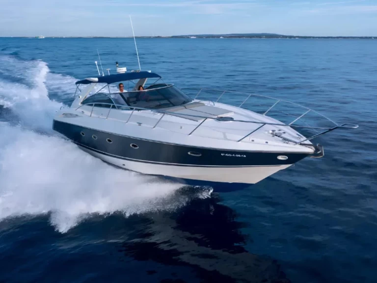 Alquiler de Sunseeker Camargue 50 en Ibiza (Ciudad)