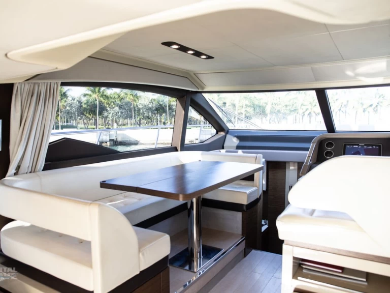 Azimut Azimut 55 de alquiler a Miami Beach