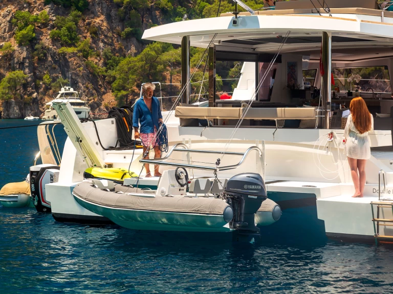 Catamarán para alquilar Seget Donji al mejor precio