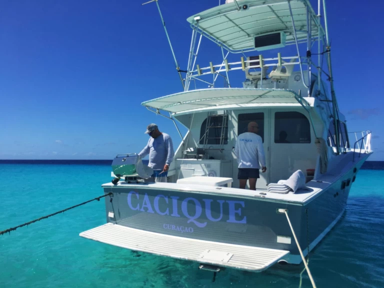 Lancha para alquilar Willemstad al mejor precio