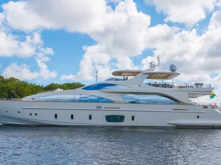 Azimut 105' Azimut de alquiler a Miami Beach
