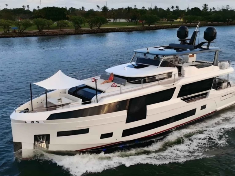 Alquiler Miami Beach - Sirena 88’ Sirena en SamBoat