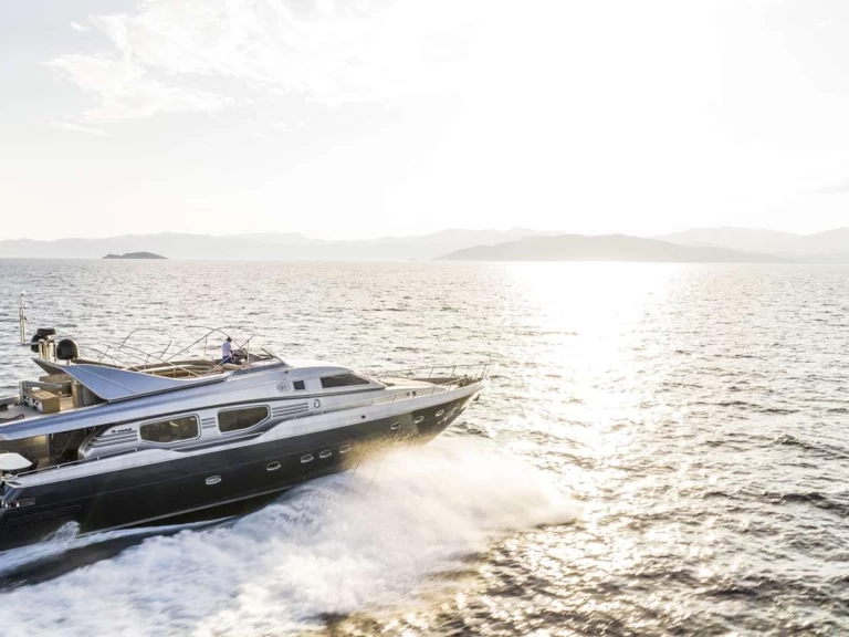 Alquiler de barcos Atenas barato de ANDROMEDA