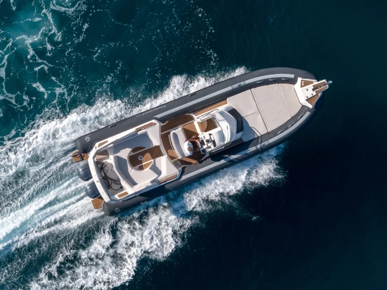 Alquiler de Neumática, con o sin patrón Capelli Port du Lavandou