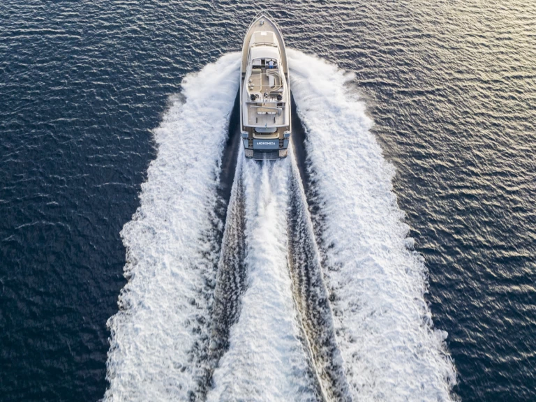 Alquiler Yate de lujo en Atenas - Posillipo 7 8 ' 5 "