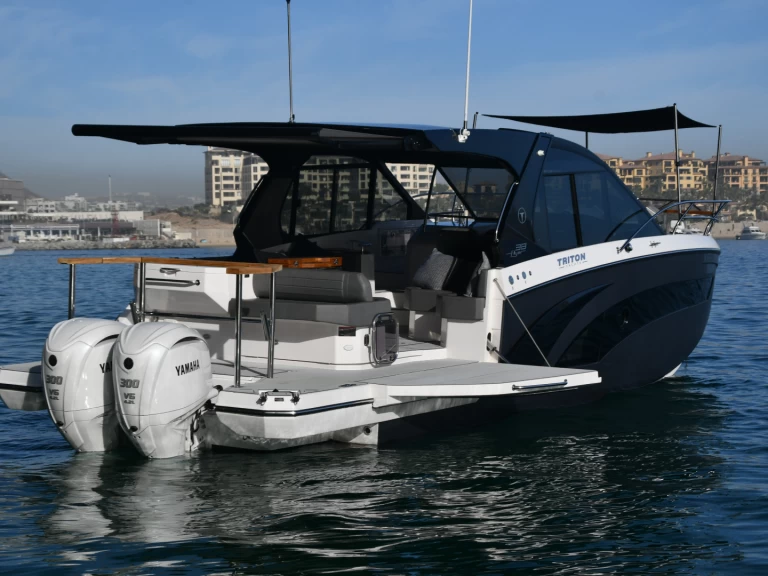 Alquiler de Yate de lujo, con o sin patrón Yamaha Cabo San Lucas