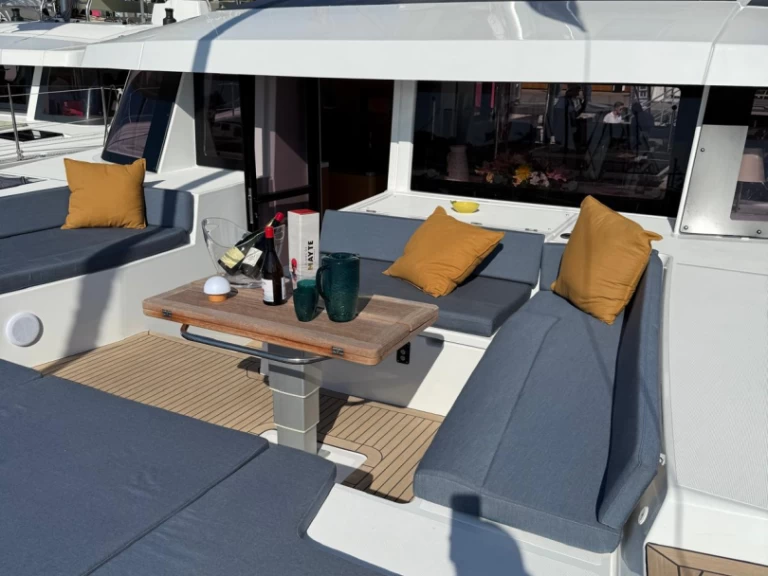 Alquiler de Bali Bali 5.2 6-cab en Furnari