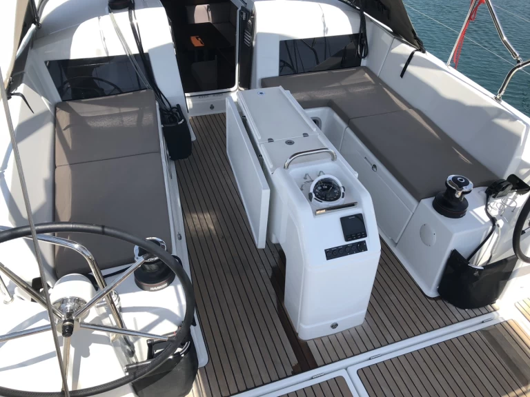 Alquiler Álimos - Jeanneau Sun Odyssey 440 en SamBoat