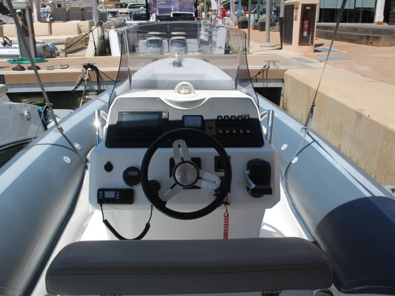 Alquiler El Toro - MV Marine GT25 en SamBoat