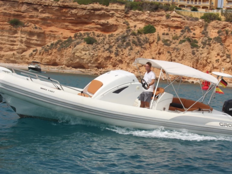 Alquiler El Toro - Grand Marine 850 en SamBoat