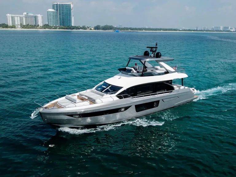 Alquiler Yate de lujo en Miami - Azimut Azimut 68 Fly