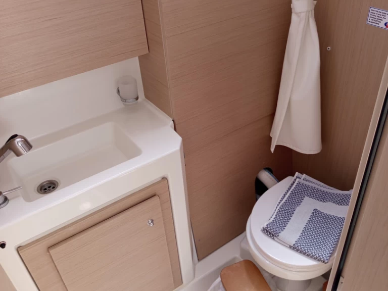 Alquiler Velero Bénéteau con o sin  título de navegación