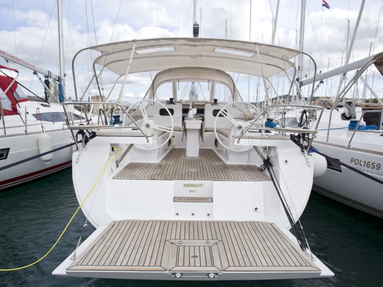 Elan Impression 45 de alquiler a Trogir