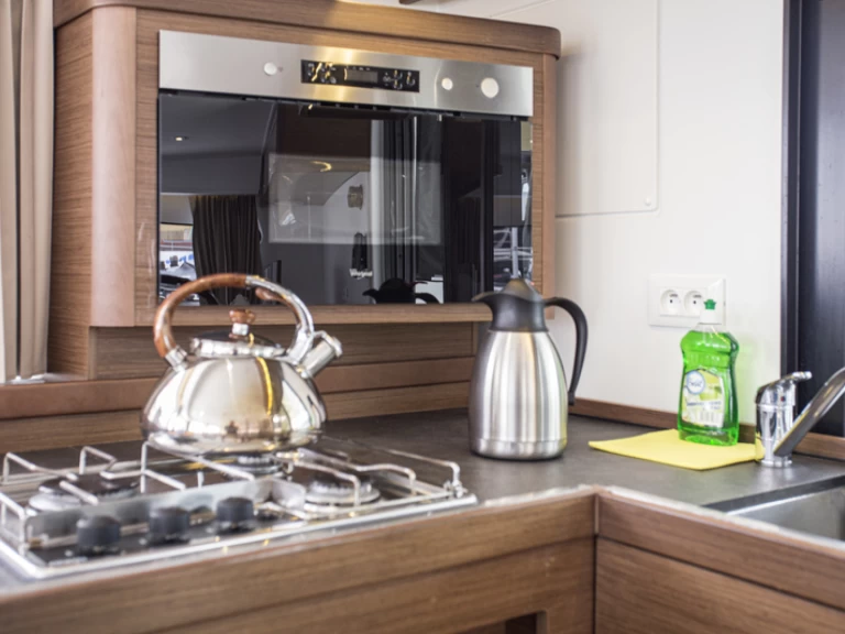 Alquiler de barcos Trogir barato de Lagoon 42