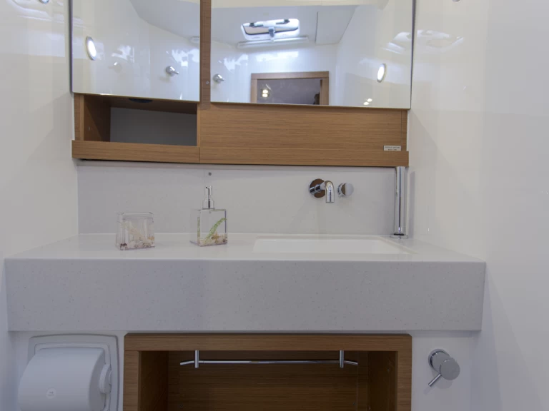 Alquiler de Velero, con o sin patrón Dufour Seget Donji