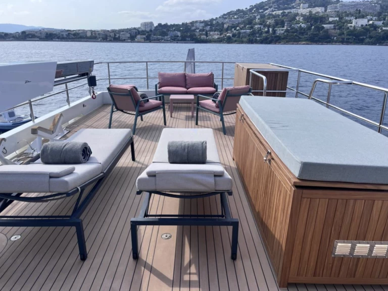 Alquiler de Ocean Yachts Ocea 108 en Bas du Fort