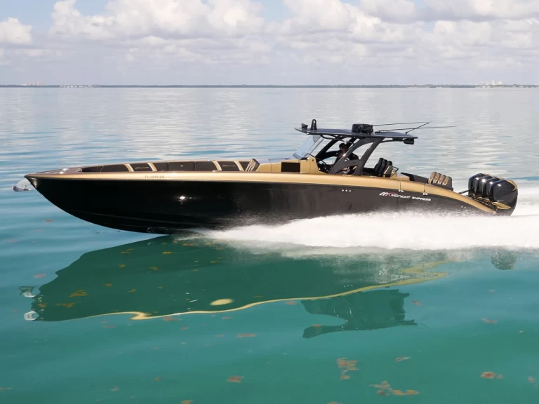 Yate de lujo para alquilar Tortola al mejor precio