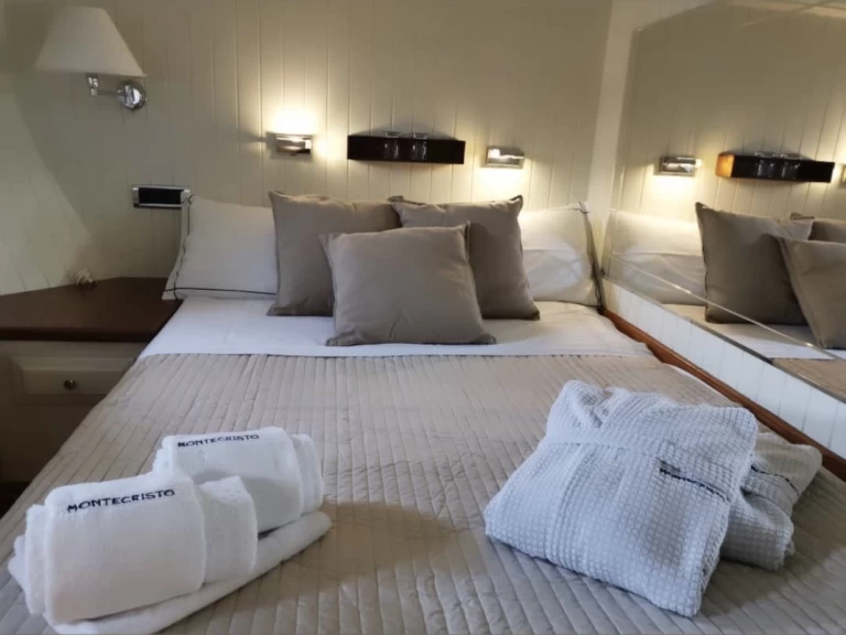 Alquiler de embarcaciones Neta Marine Ketch enTrapani Port en Samboat