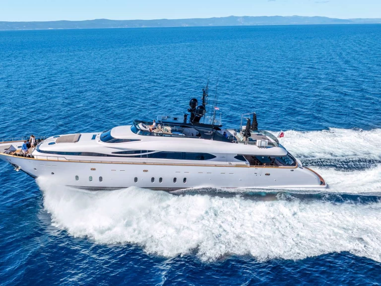 Maiora CYNTHIA de alquiler a Makarska