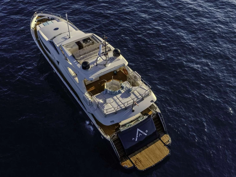 Sunseeker ARAGO de alquiler a Trogir