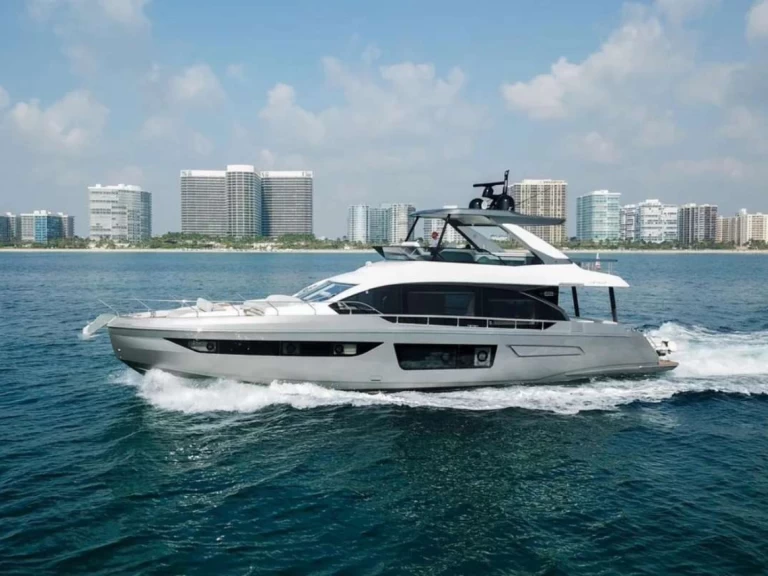 Alquiler Yate de lujo en Miami Beach - Azimut Spysea