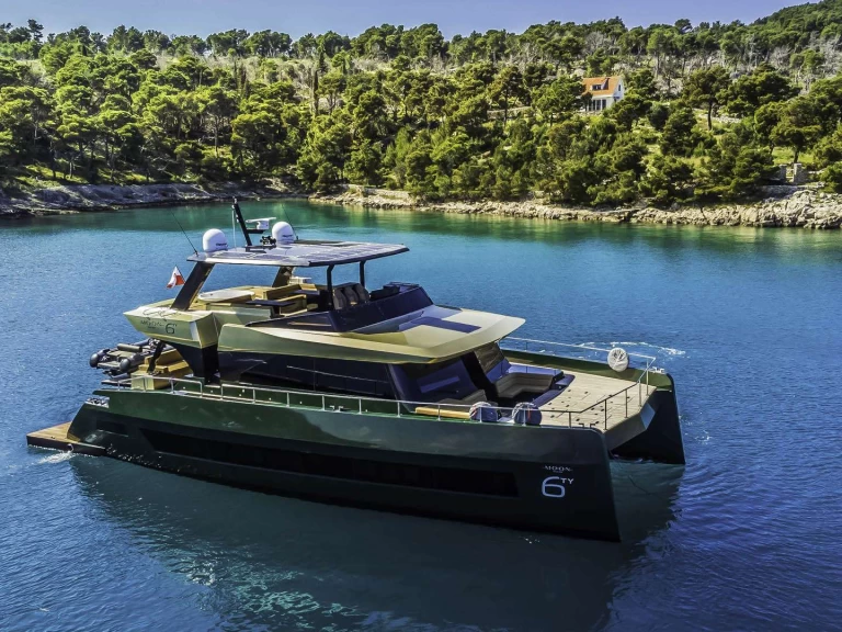 Yate de lujo para alquilar Split al mejor precio