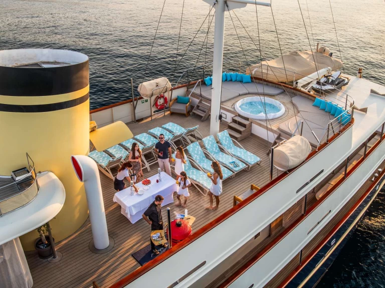 Alquiler Trogir - Custom CASABLANCA en SamBoat