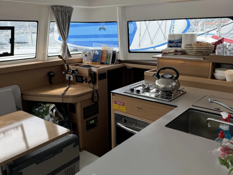 Alquiler de embarcaciones Excess Excess 11 enTrogir en Samboat