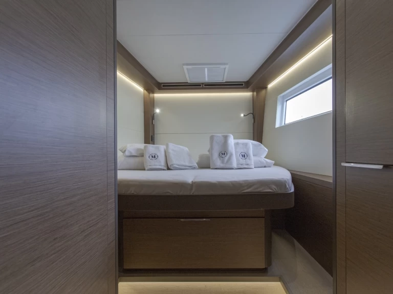 Catamarán para alquilar Trogir al mejor precio