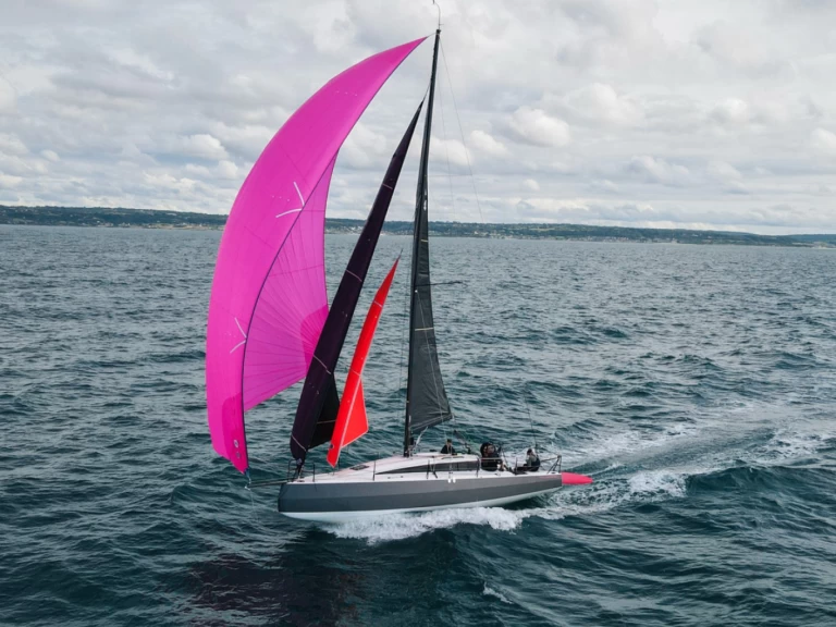 Velero para alquilar La Trinité-sur-Mer al mejor precio