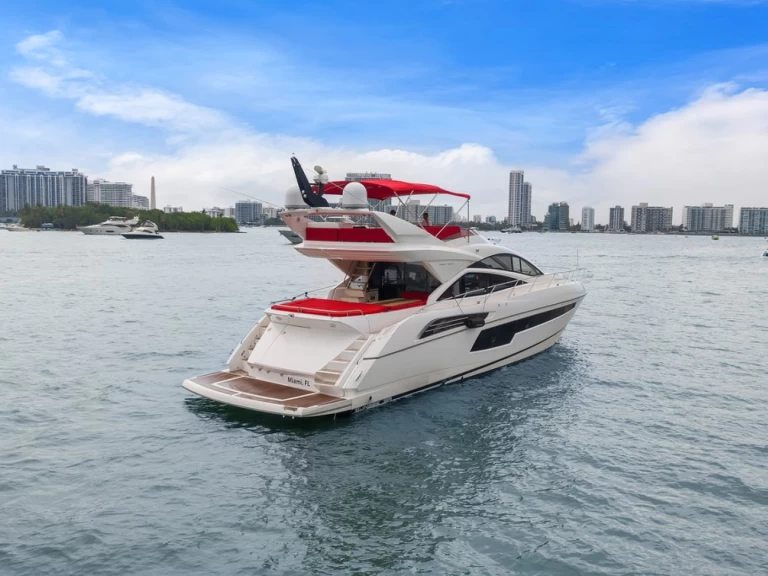 Sunseeker 70  de alquiler a Miami Beach
