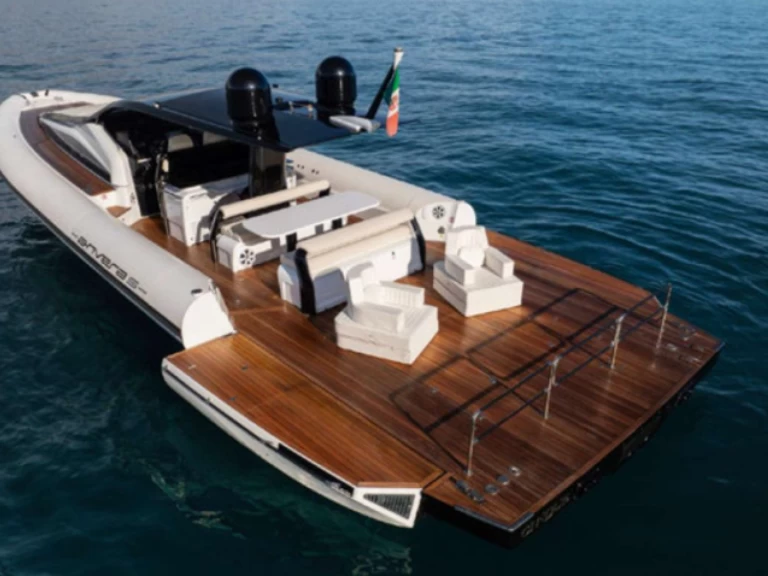 Alquiler Lancha Anvera con o sin  título de navegación